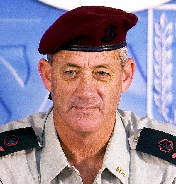 Benny_Gantz_portrait.jpg