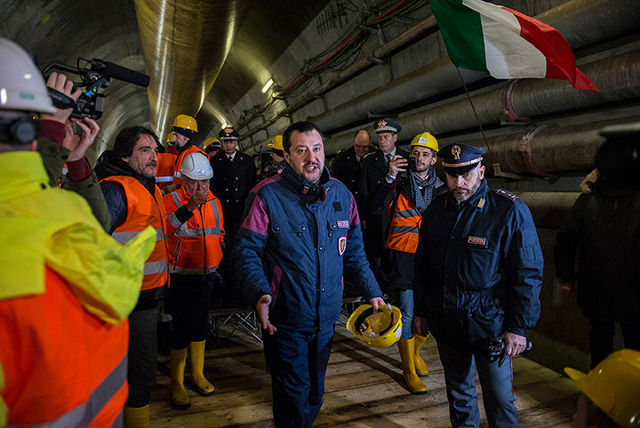 MATTEO SALVINI NAGY J&Aacute;TSZM&Aacute;JA_3m.jpg